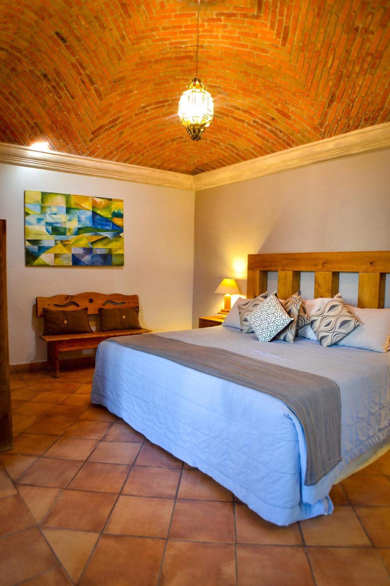 Hotel Ana Catalina And Suites サン・ミゲル・デ・アジェンデ エクステリア 写真